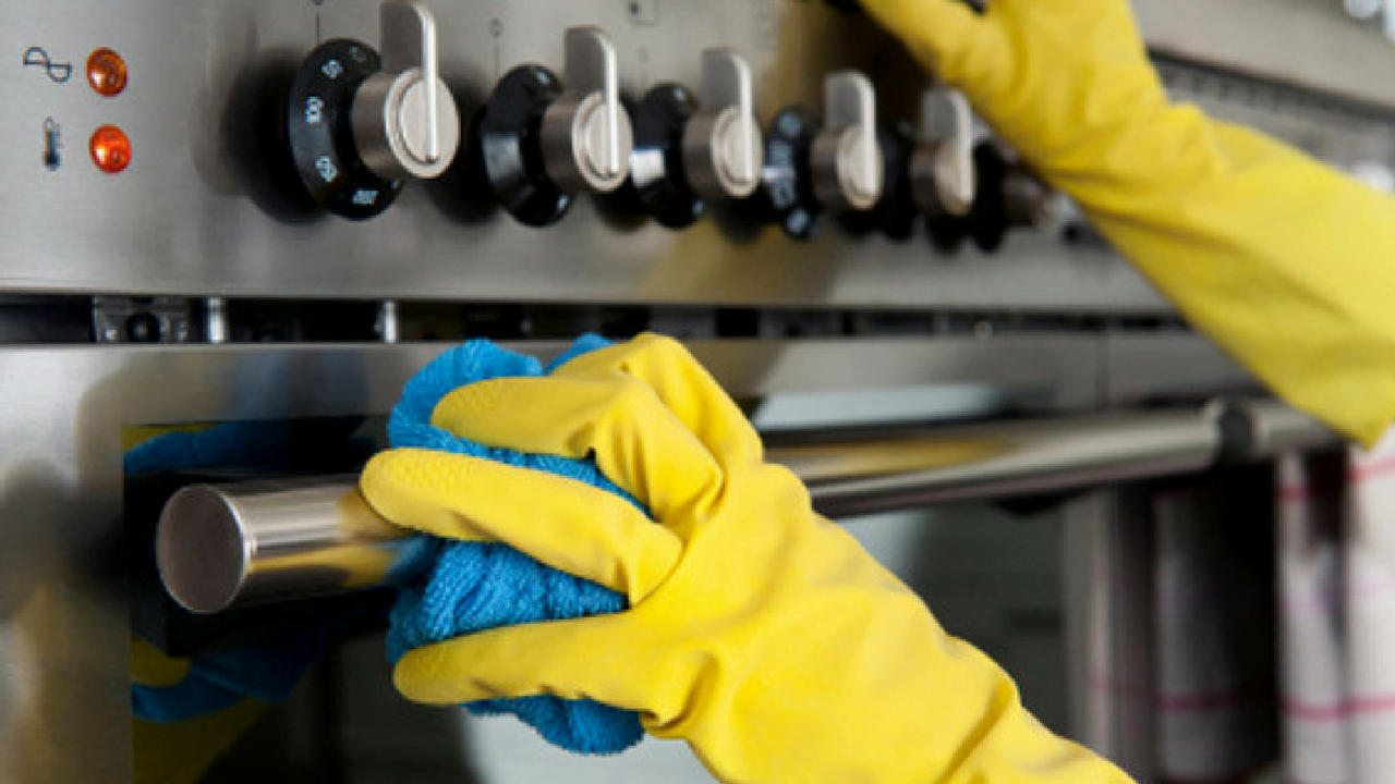 Limpieza de cocinas industriales: claves para una buena higiene
